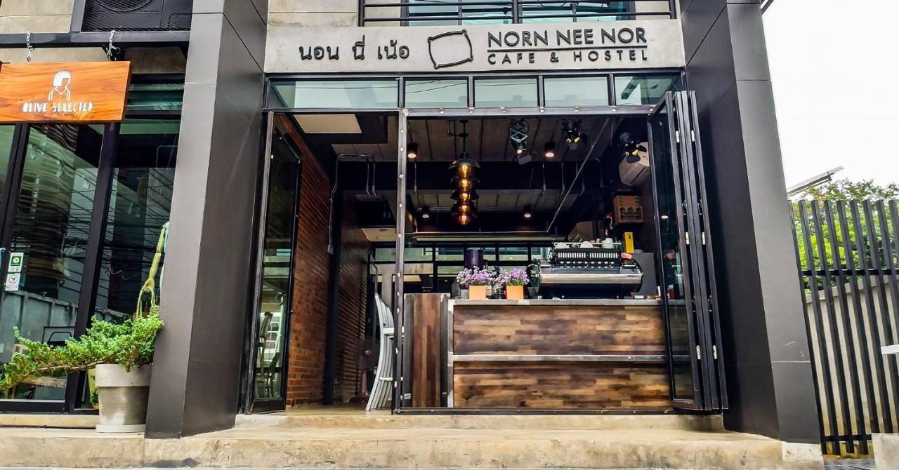 Norn Nee Nor Hostel Chiang Mai Bagian luar foto