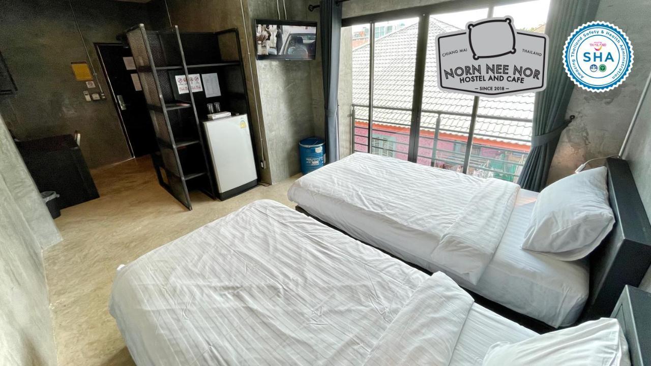 Norn Nee Nor Hostel Chiang Mai Bagian luar foto