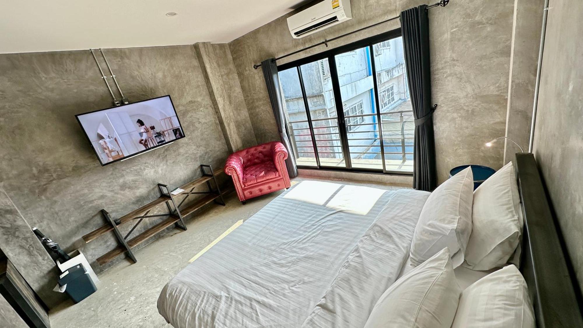 Norn Nee Nor Hostel Chiang Mai Bagian luar foto