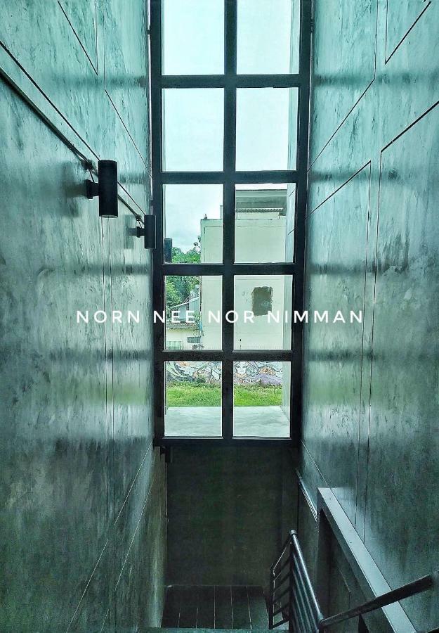 Norn Nee Nor Hostel Chiang Mai Bagian luar foto